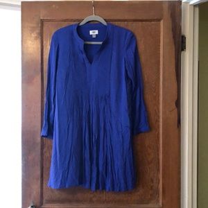 The prettiest blue shift dress